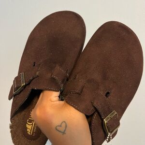 Dark purple Suede Buckle Clogs